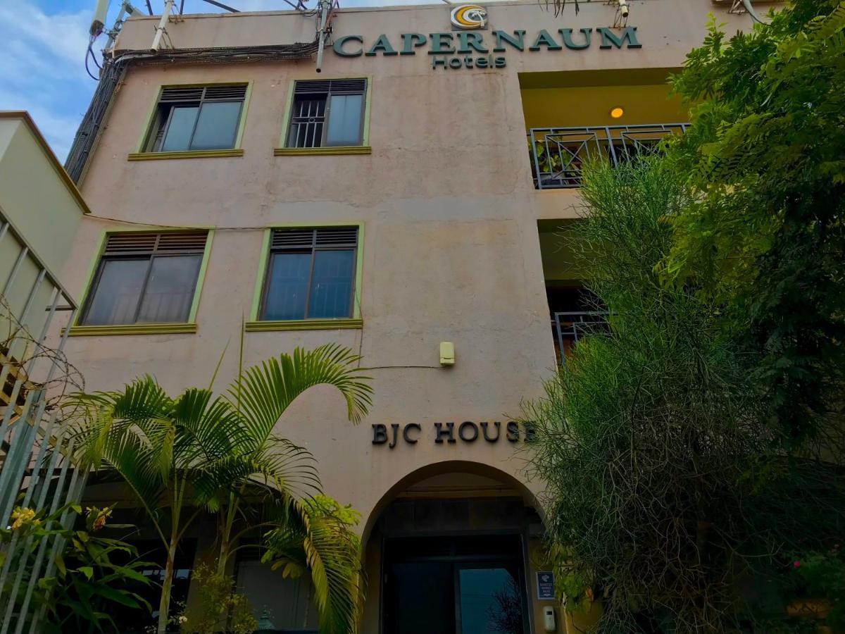 Capernaum Hotels Kyambogo  Eksteriør billede