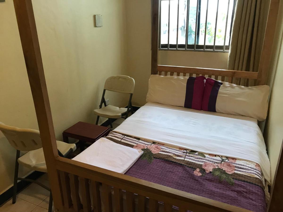 Capernaum Hotels Kyambogo  Eksteriør billede