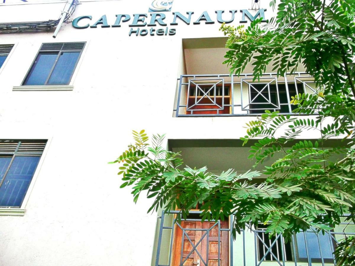 Capernaum Hotels Kyambogo  Eksteriør billede